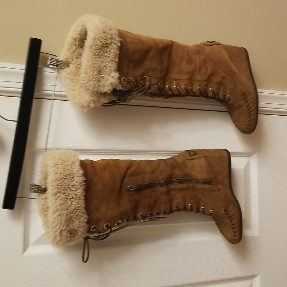 MIU MIU Winter BOOTS - Picture 1 of 14